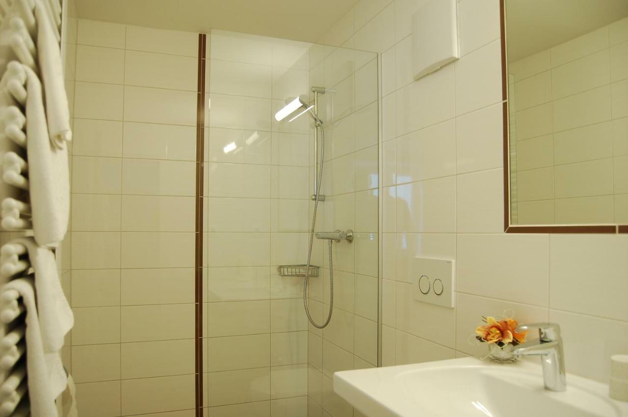 Gasthof Huber Wels Kültér fotó